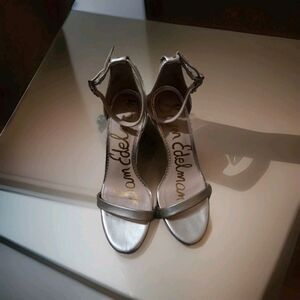 Sam Edelman champagne heels. Size 6.5